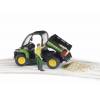 BRUDER 2490 John Deere Gator XUV 855D s figurkou